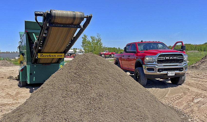 Soo MI Mulch and Topsoil