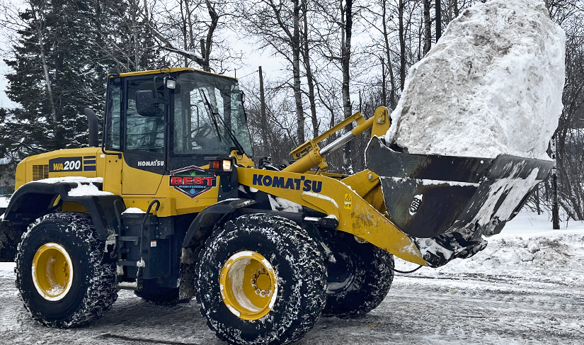 Best Lawn Maintenance Winter Services - Big Equipment